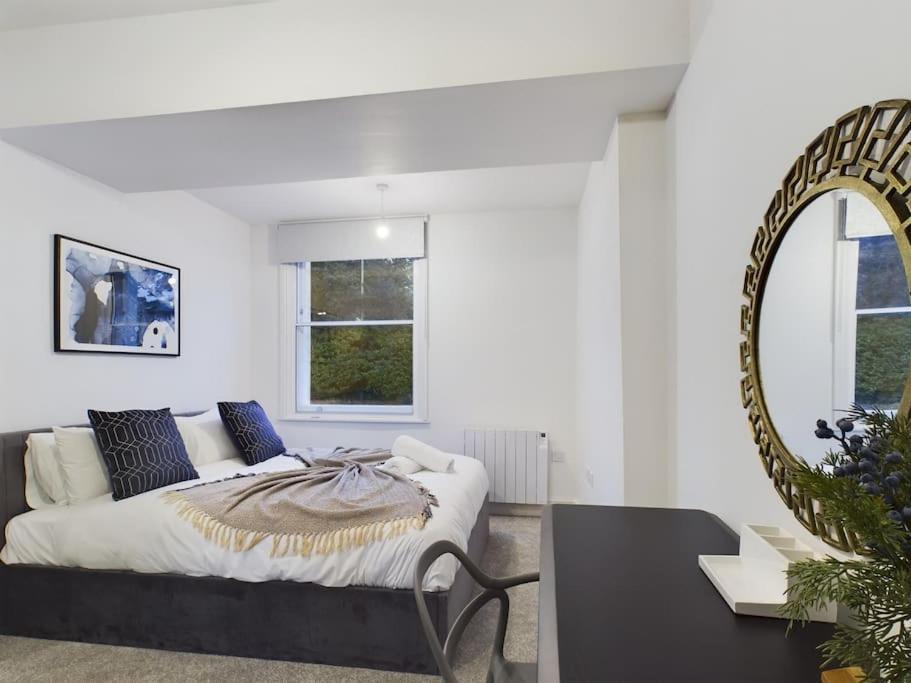 The Grove King Bed Wi-Fi Ev Charger Daire Cheltenham Dış mekan fotoğraf